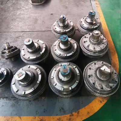 Assemblaggio a rulli a pressione con specifiche multiple per accessori per macchine a pellet a biomassa