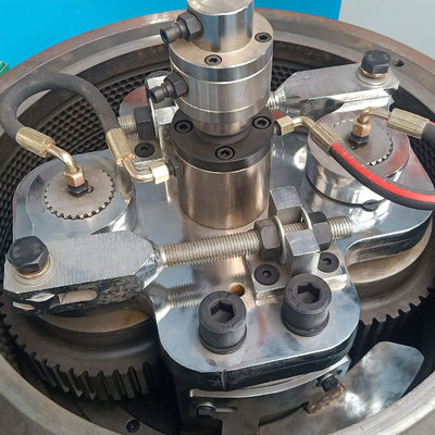 Assemblaggio a rulli a pressione con specifiche multiple per accessori per macchine a pellet a biomassa