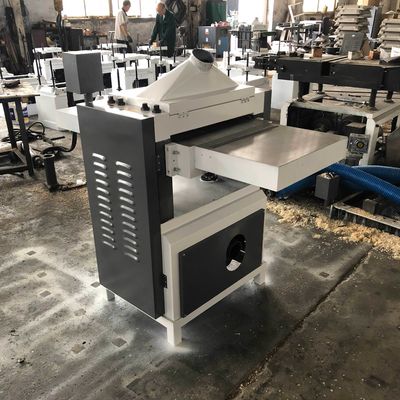 Pianificatore a pressione a velocità doppia per macchine per la lavorazione del legno