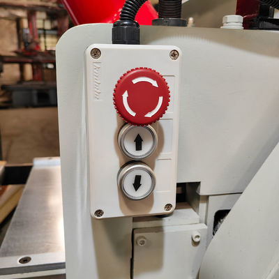 5.5kw Spindle di fondo Spessore a pianta a doppio lato per la lavorazione del legno pesante