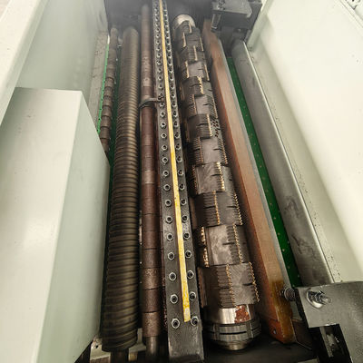 120mm Piano di piantaglia Fornitore automatico di alimentazione 1300mm Spessore del pannello MB1300S