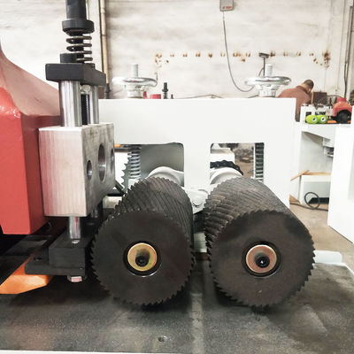 Rivoluzionate la lavorazione del legno con la macchina multiuso automatica per la linea di legno
