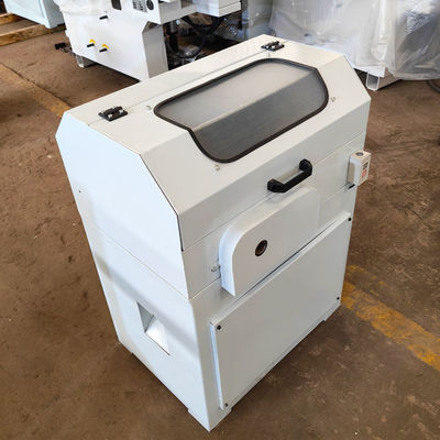 Macchina professionale per la fabbricazione di maniglie di scopa in legno con perno a vite da 4,3 mm Potenza kW 3.5