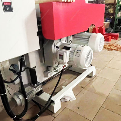 Macchina quadrata di lavorazione del legno altamente multifunzionale per la lavorazione di barre di legno semplici e rotonde
