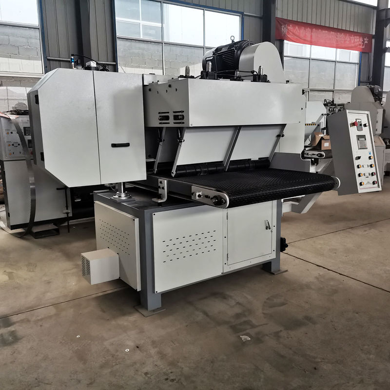 650 mm larghezza Heavy Duty Band Horizontal Saw Machine con potenza del motore della ruota a seghe da 18,5 kW