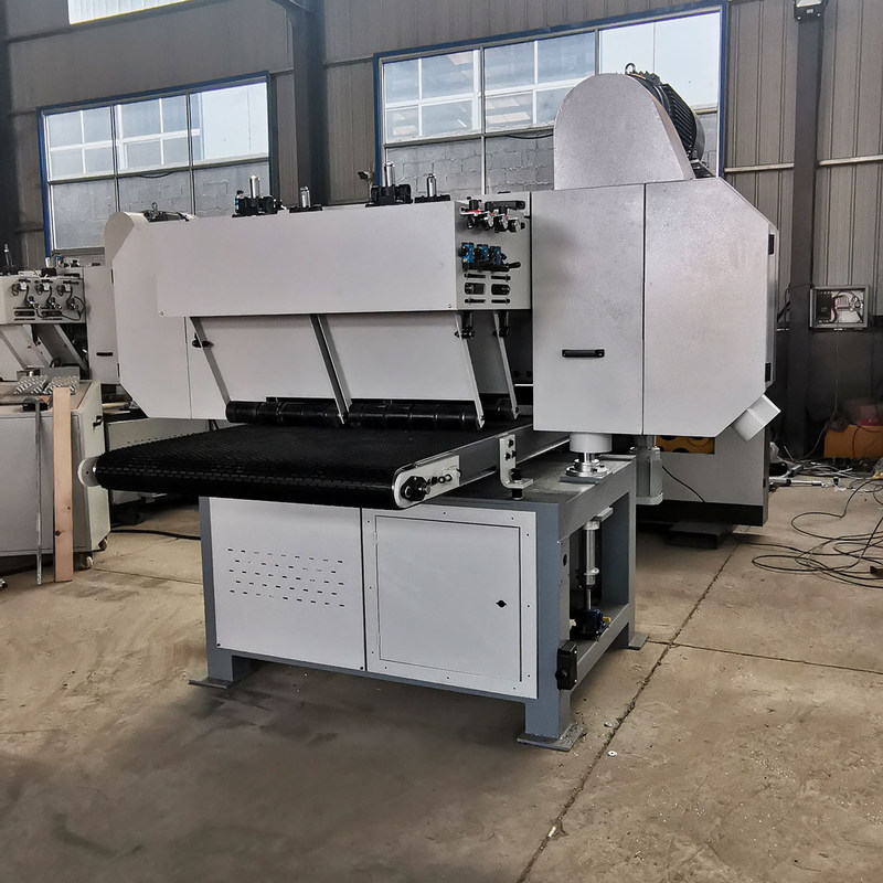 18.5kw di precisione Segatrice orizzontale a fascia automatica per taglio di legno massello