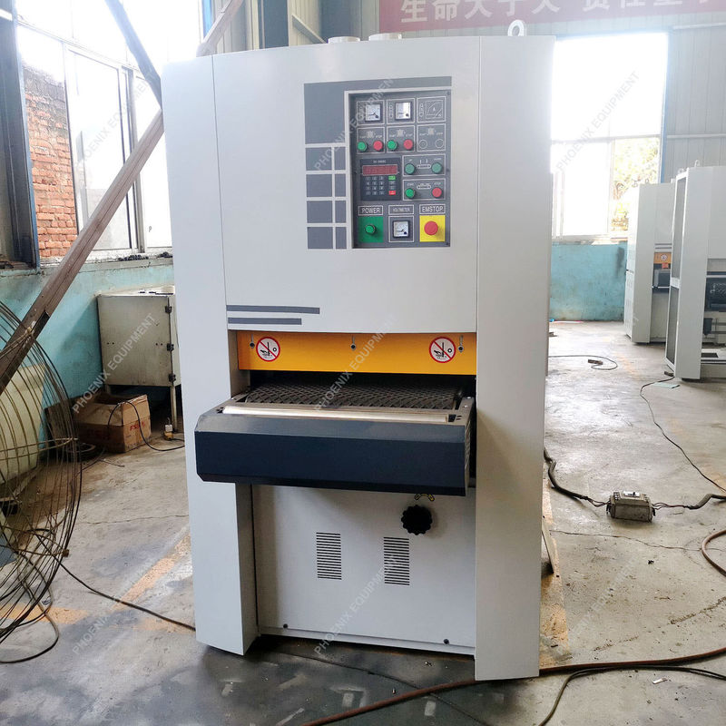Macchina di levigatura a cintura di precisione completamente automatica per la linea di produzione di lavorazione del legno