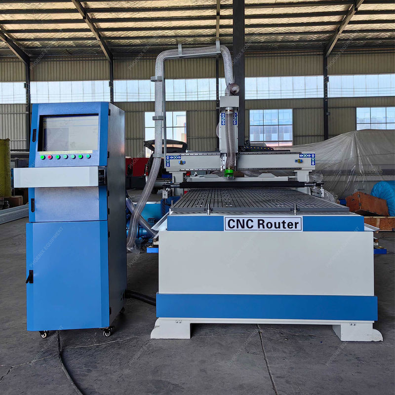 4 assi MDF taglio legno CNC Router 1325 con 2500 mm di viaggio Y asse e controllo CNC