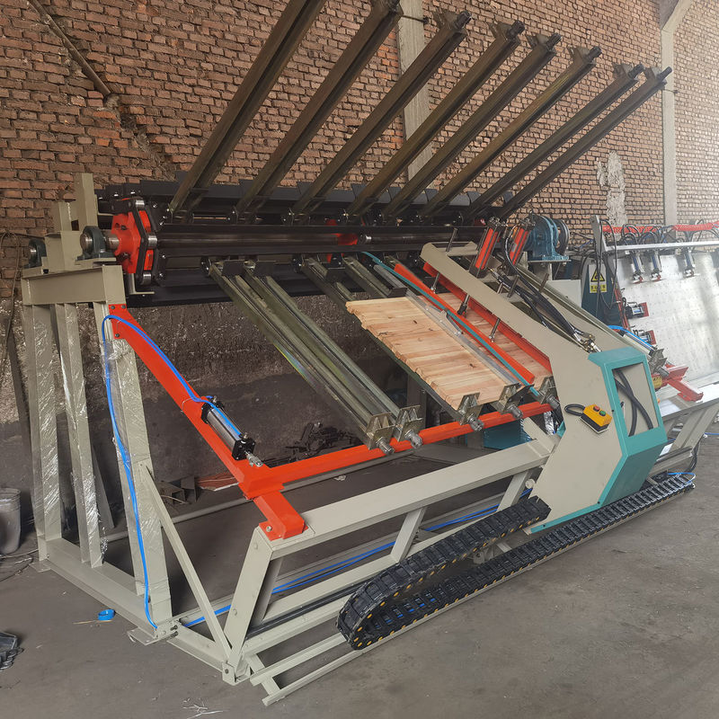 Alta produttività MY2600A-8 Compositore di legno rotativo Portatore di pinza pneumatica Portatore di pinza idraulica