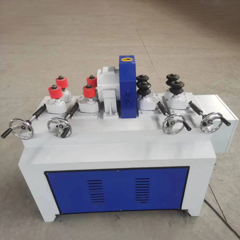 MC90100B Automation Round Wood Rod Handle Making Machine per la produzione di mobili
