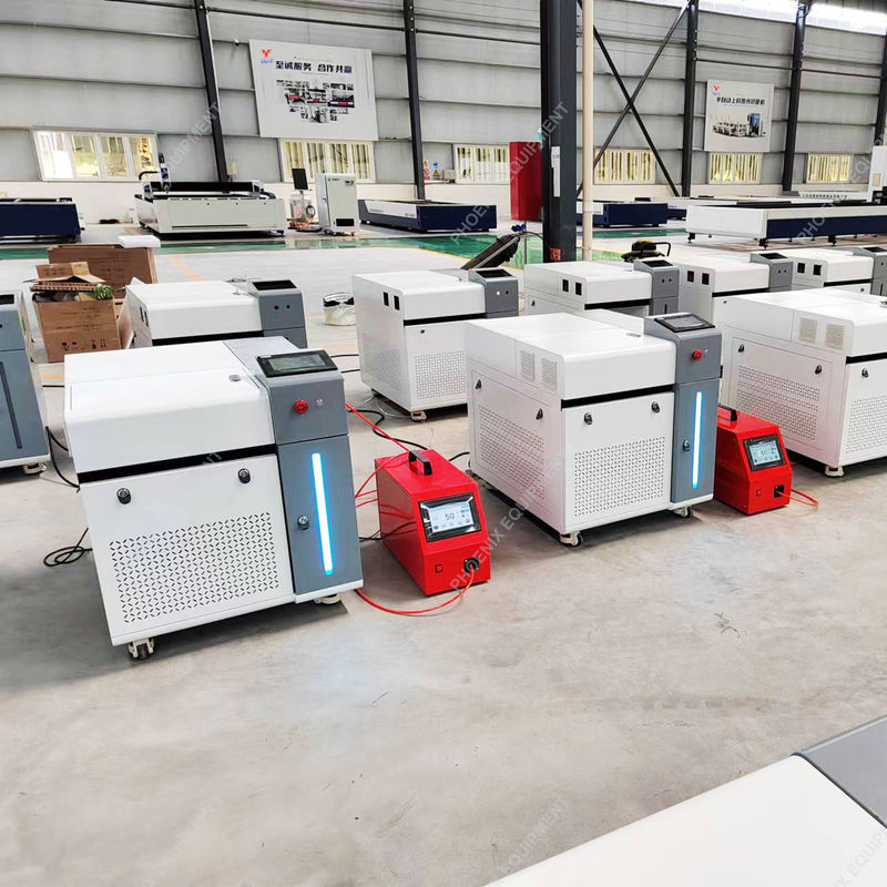 1500W Industrial 3 in 1 Fiber Laser Cleaner Saldatore Cutter Spot Saldatura Machine di pulizia