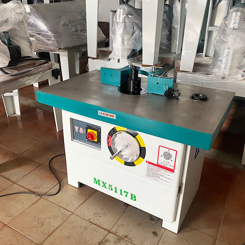 Spessore massimo di lavorazione 120 mm Verticale singola testa di fusione modellare fresatrice
