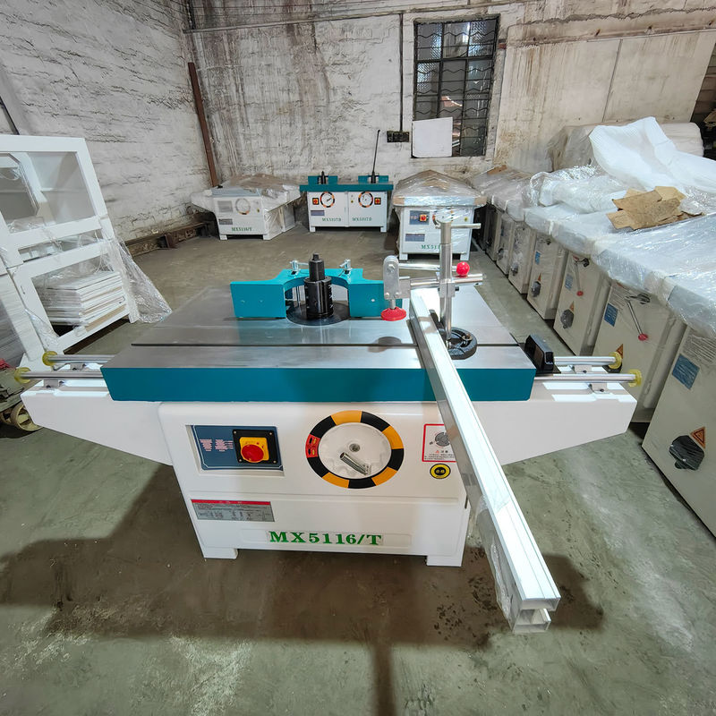 4kw tavola scorrevole a fusoliera a forma di stampo utensile per la lavorazione del legno industriale